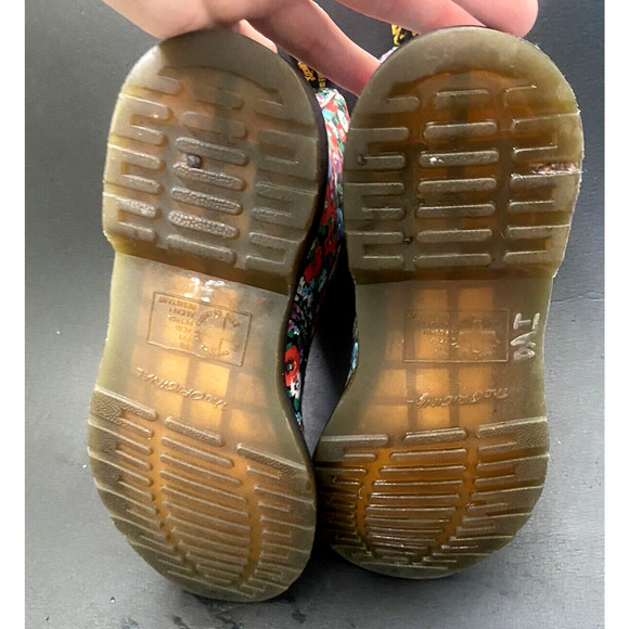 Dr. Martens Pascal Black Wild Poppy US 6 EU 37 UK 4‎ 1460 Boot VTG Floral Docs - Picture 12 of 13